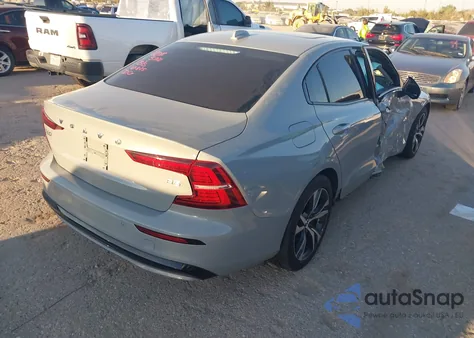 2024 Volvo S60 B5 Core Dark Theme из США, поврежденный, VIN 7JRL12FK0RG322142